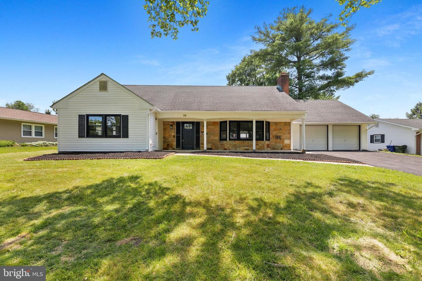 Property Photo:  39 Twilight Lane  NJ 08046 