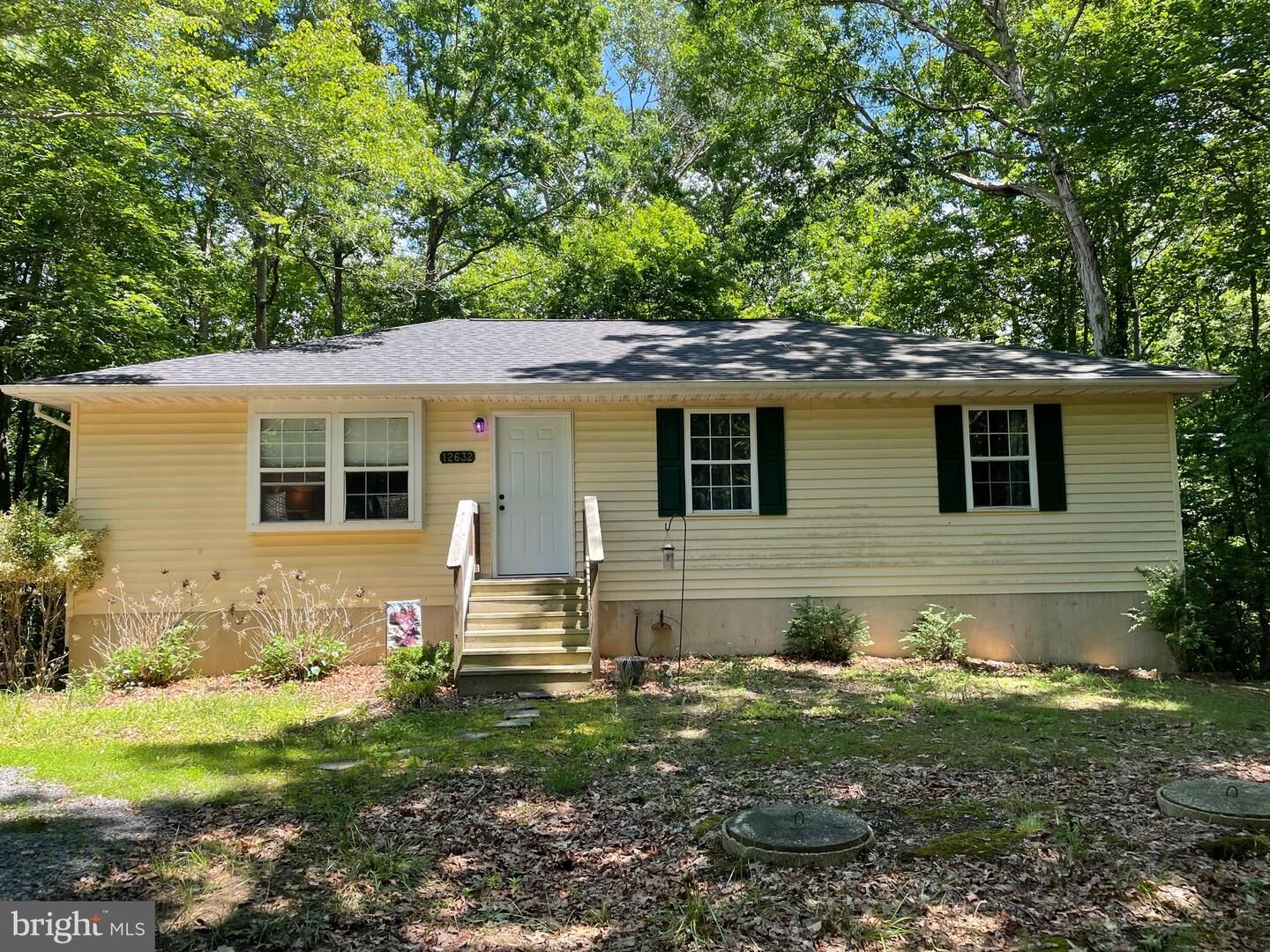 Property Photo: 12632 Western Circle MD 20657