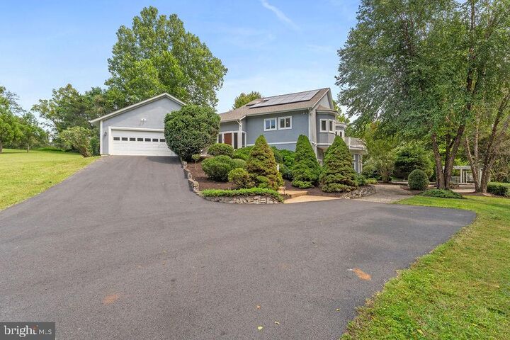 Property Photo:  9 Meridan Lane  VA 22556 