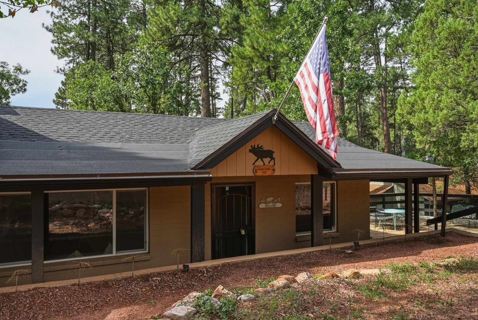 Property Photo:  6401 W Randall Drive  AZ 85544 
