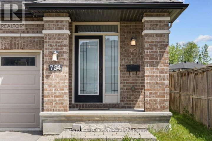 Property Photo: 754 Brian Good Avenue ON K4M 0E3