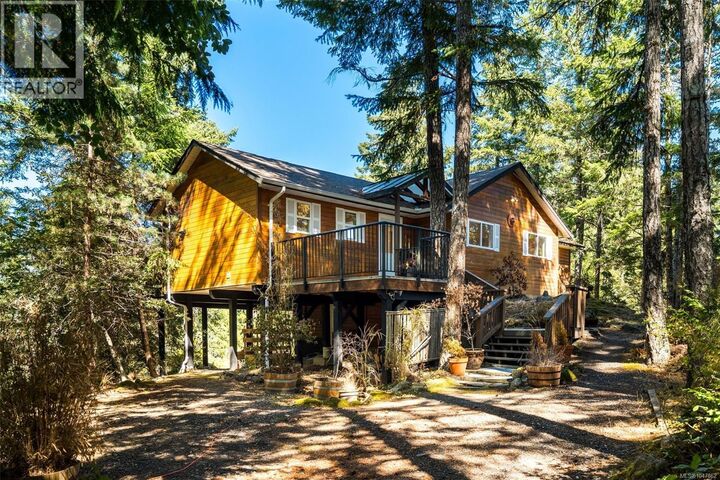 Property Photo: 1387 Clun Place BC V9Z 1B1