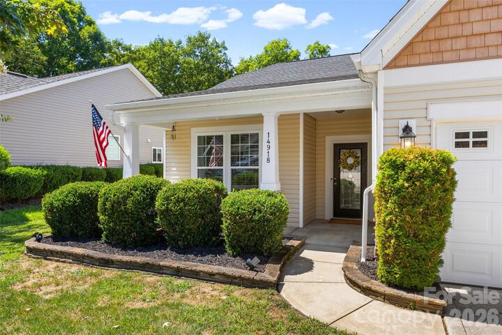 Property Photo:  14918 Brotherly Lane  NC 28278 