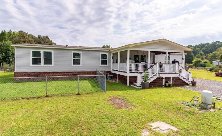 Property Photo:  749 Coral Acres Drive  SC 29461 