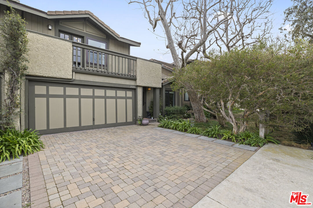 Property Photo: 29206 Heathercliff Rd CA 90265