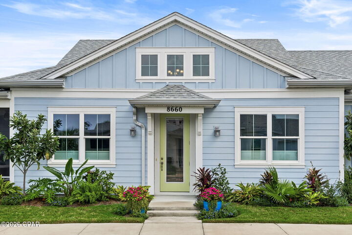 Property Photo:  8660 Tropics Avenue  FL 32413 