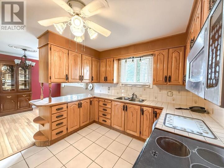 Property Photo:  142 Conception Bay Highway  NL A0A 1G0 