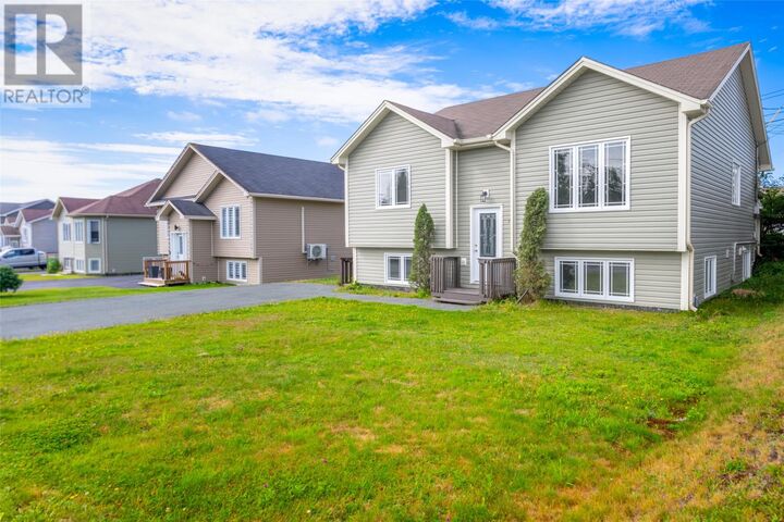 Property Photo:  32 Comerfords Road  NL A1X 4B3 