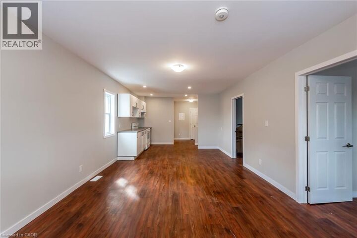 Property Photo: 104 Beach Road A ON L8L 3Z9