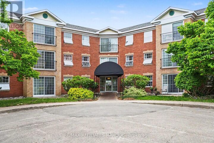 Property Photo:  40 Pearl Street 115  ON K7A 5B5 