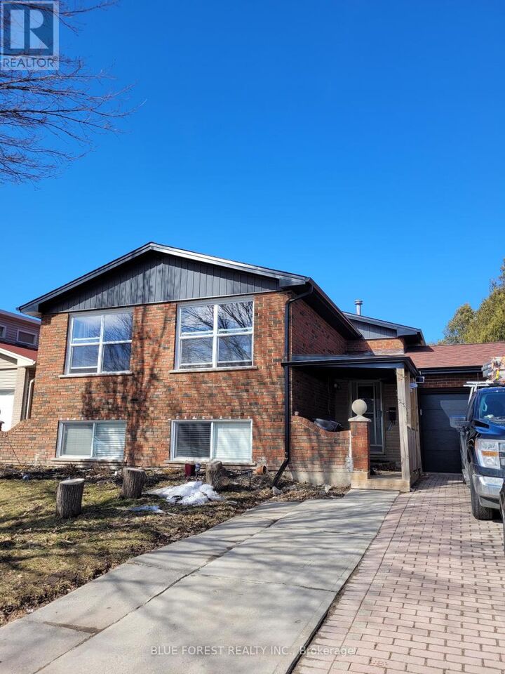 53 Tumbleweed Crescent 1 — photo 1