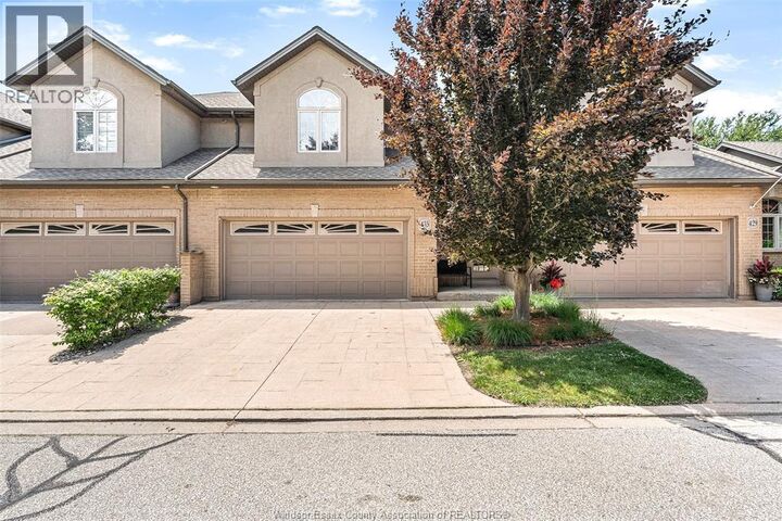 Property Photo:  435 Sandpoint  ON N8P 1S3 