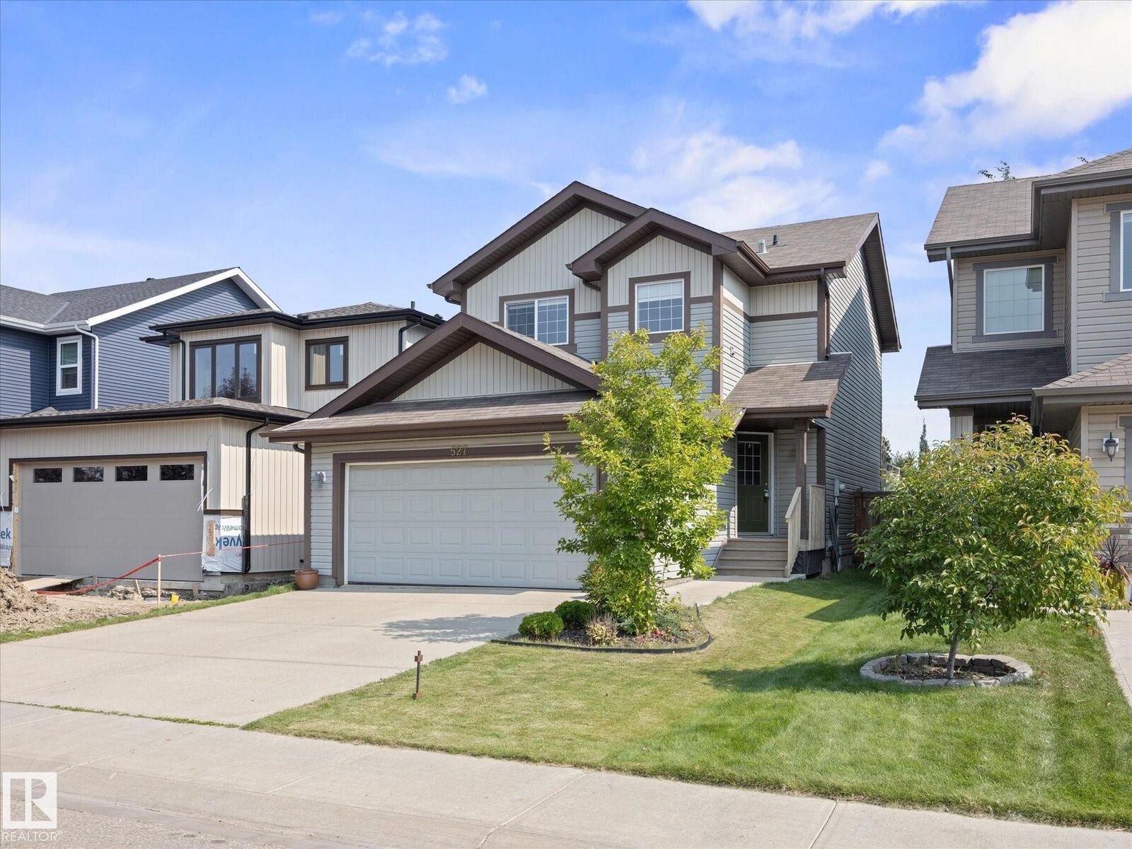 Property Photo:  527 171 Street SW  AB T6W 2A4 