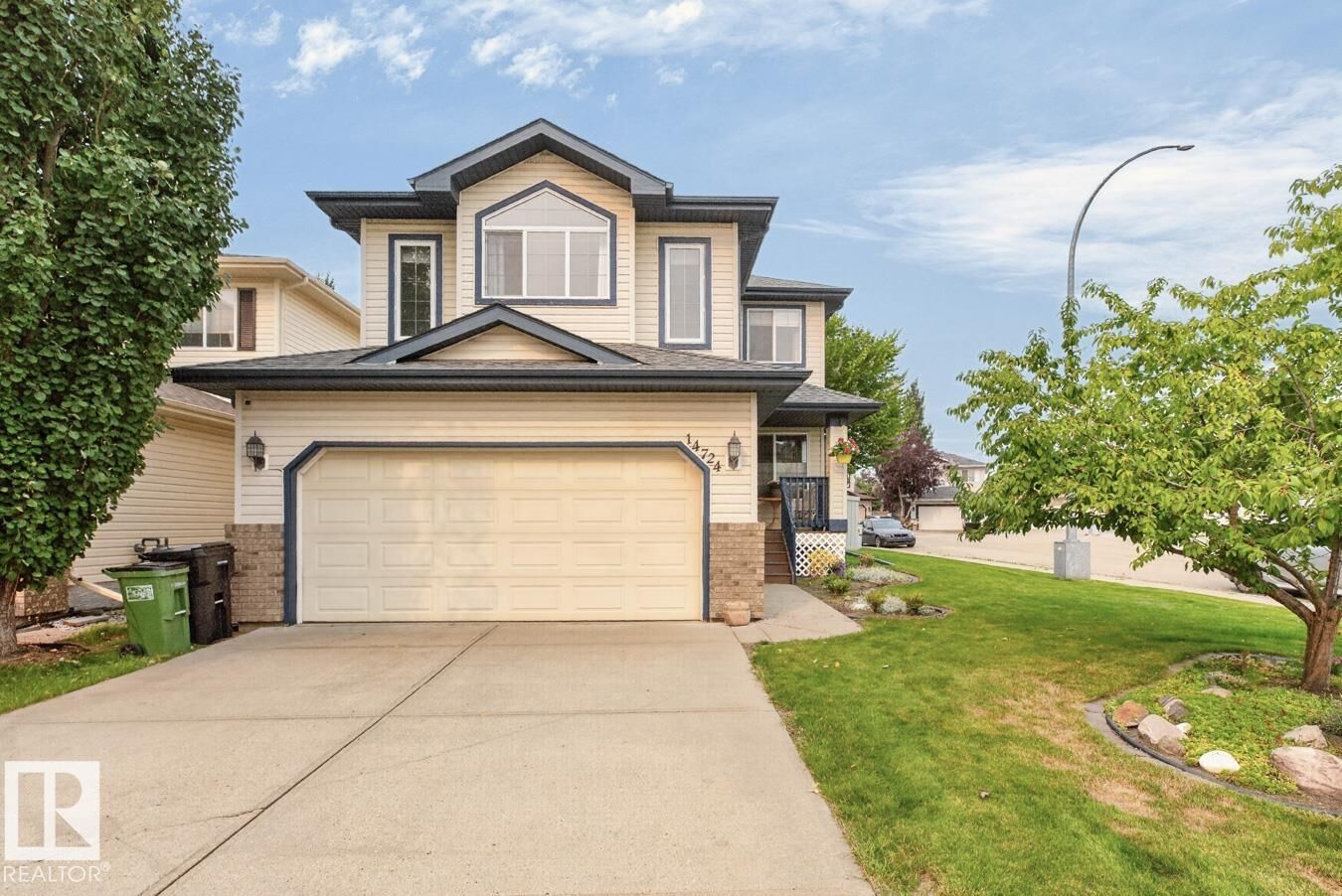 Property Photo: 14724 138A Street NW AB T6V 1S1