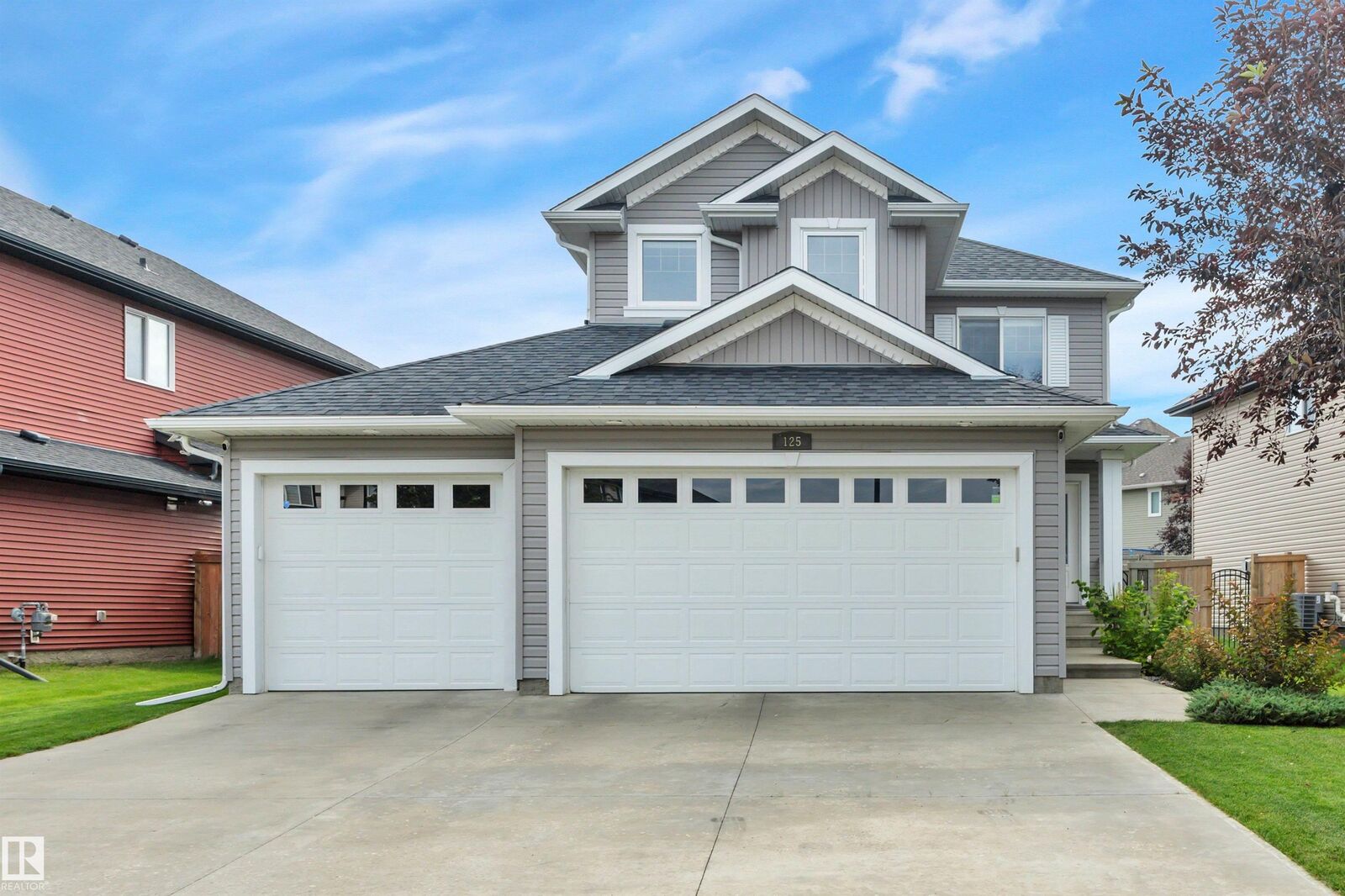 Property Photo:  125 Rue Montalet  AB T4X 0W3 
