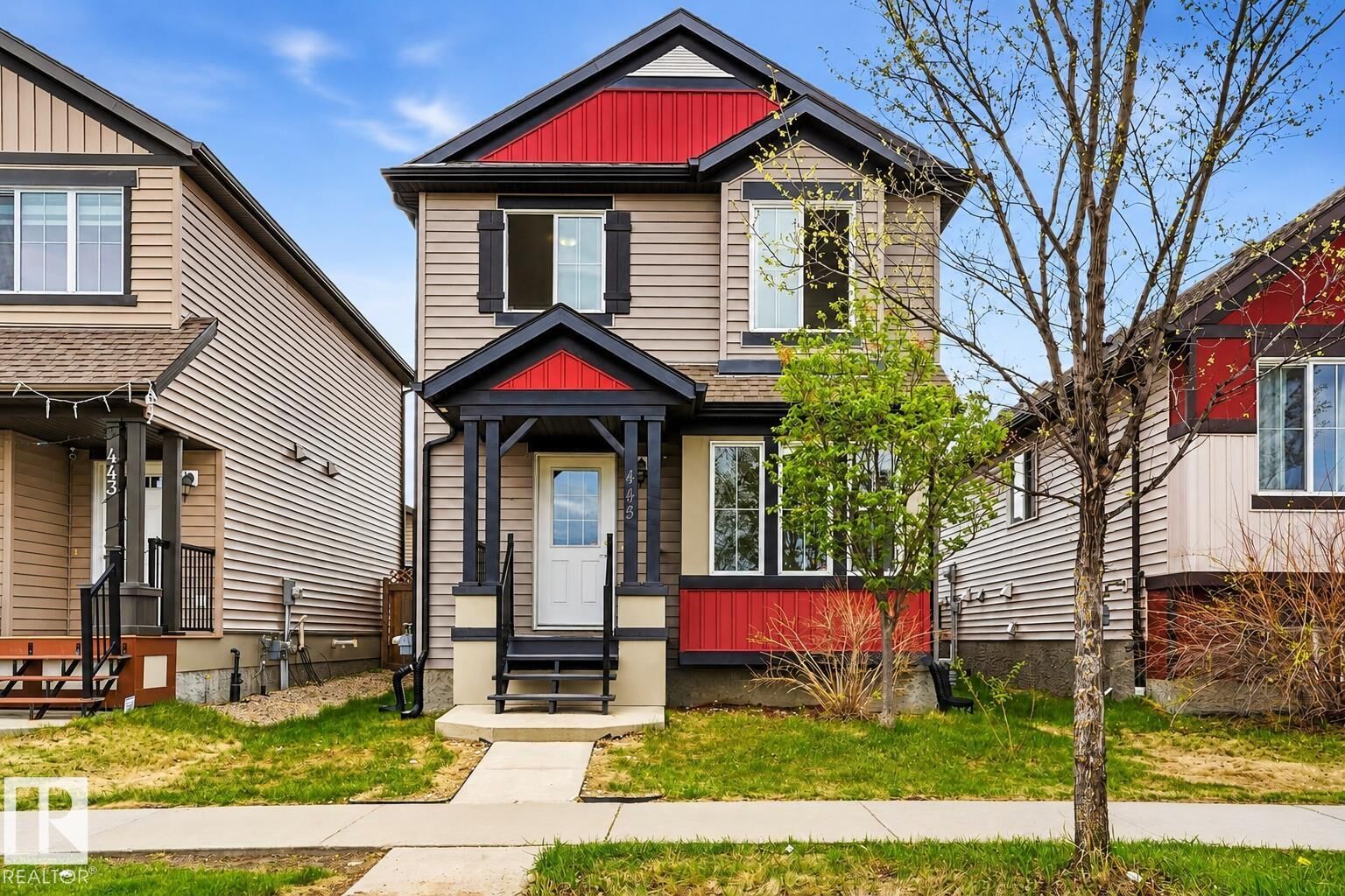 Property Photo:  445 Watt Boulevard SW  AB T6X 1P9 