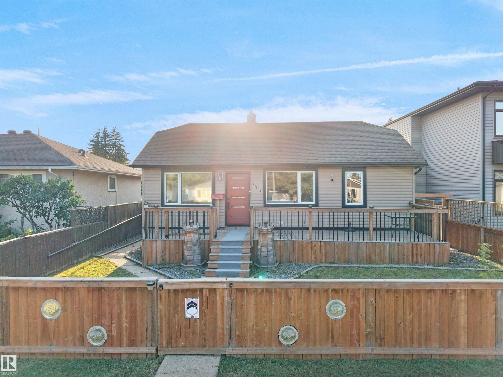 Property Photo:  13338 131 Street NW  AB T5L 1N7 