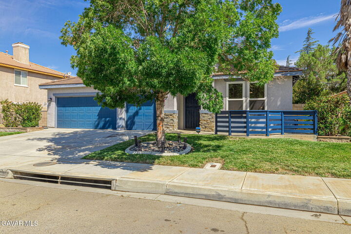 Property Photo:  3443 Fairgreen Lane  CA 93551 