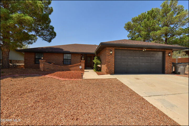 Property Photo: 6761 Villa Hermosa Drive TX 79912