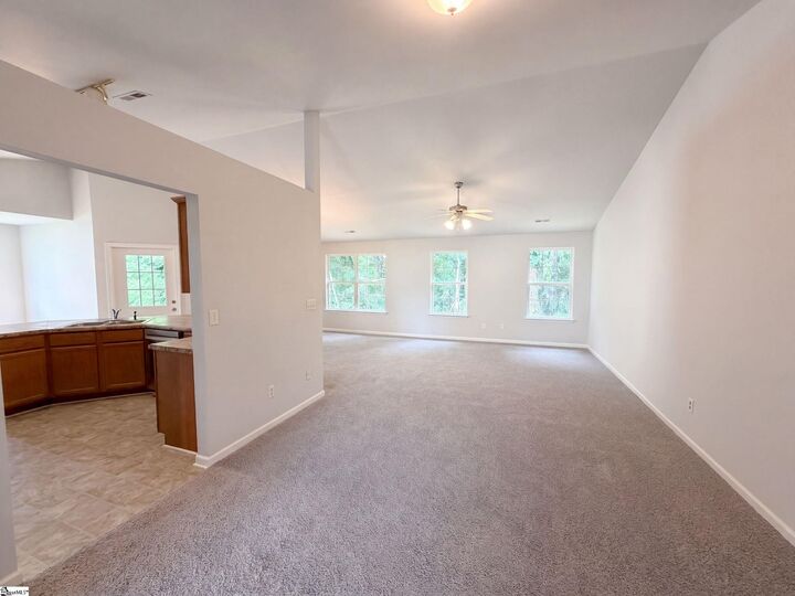 Property Photo:  122 Catterick Way  SC 29644 