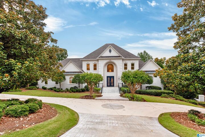 Property Photo:  7713 Kenmore Place  AL 35242 