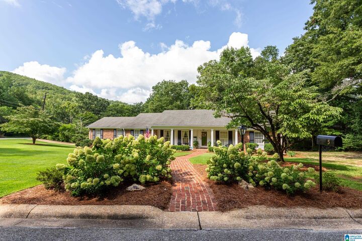 Property Photo:  5 Diana Hills Road  AL 36207 