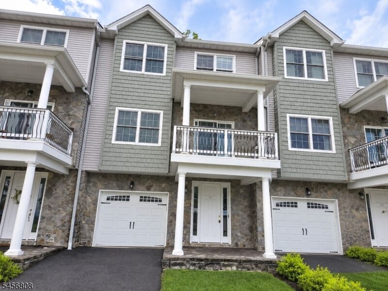 Property Photo:  65 Halina Ln  NJ 07405 