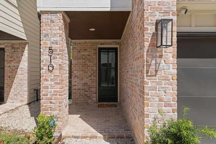 Property Photo:  510 Janisch Road  TX 77018 