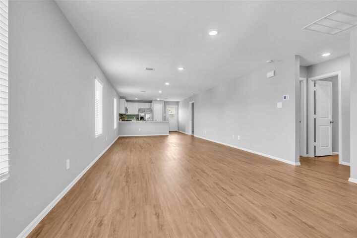 Property Photo: 207 River Grove Court TX 77378