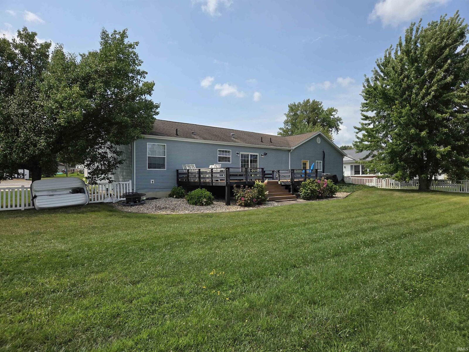 Property Photo:  9828 N Lincoln Rd Pier 418-564/565/566  IN 46567 