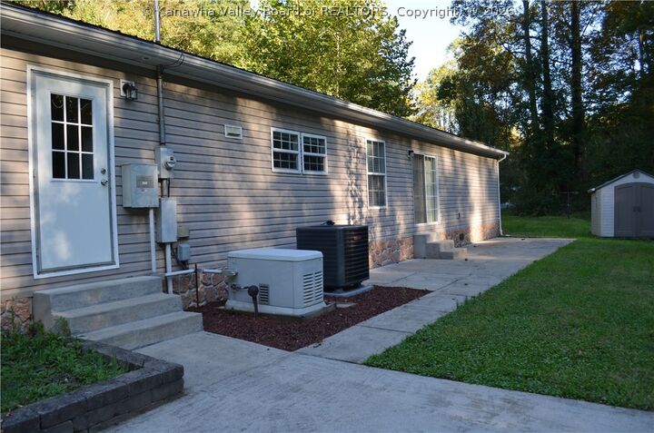 Property Photo: 560 Tate Hollow Road WV 25312