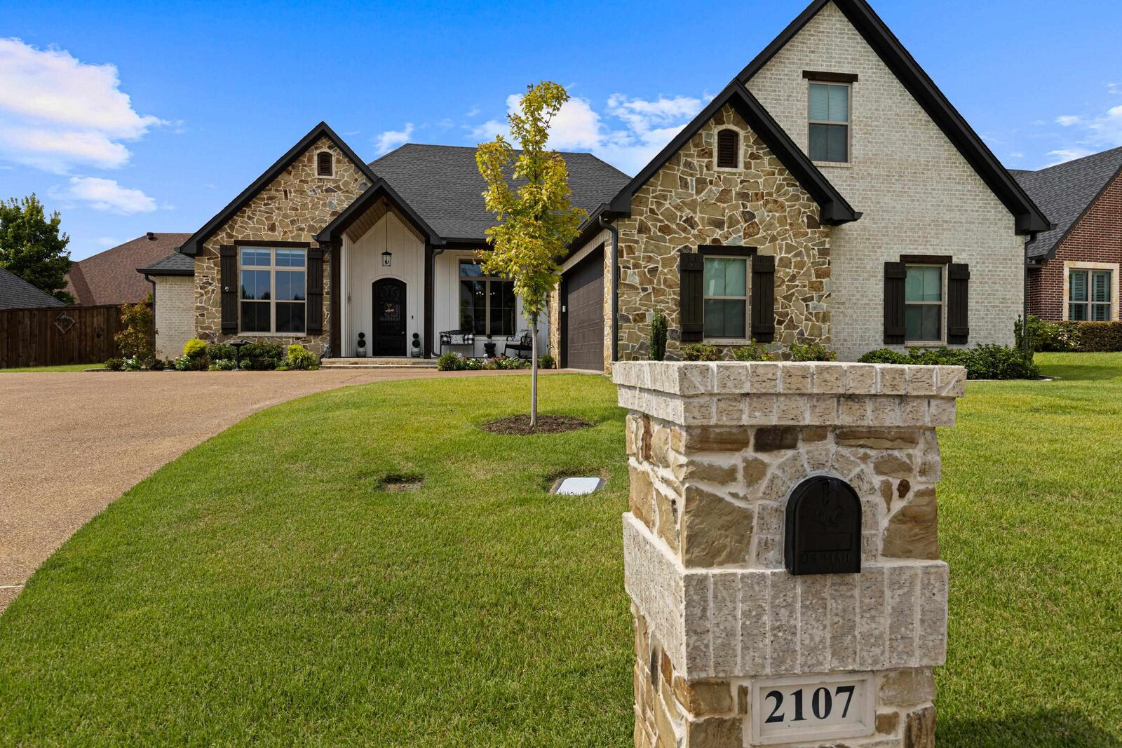 Property Photo: 2107 Nueces Trl. TX 75604