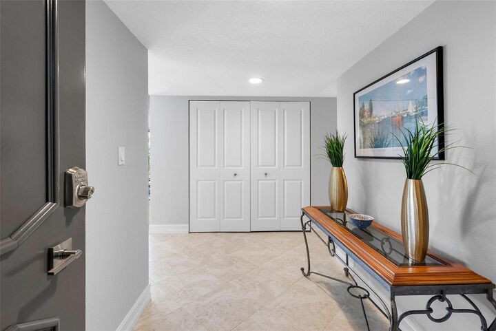 Property Photo:  220 Belleview Boulevard 403  FL 33756 