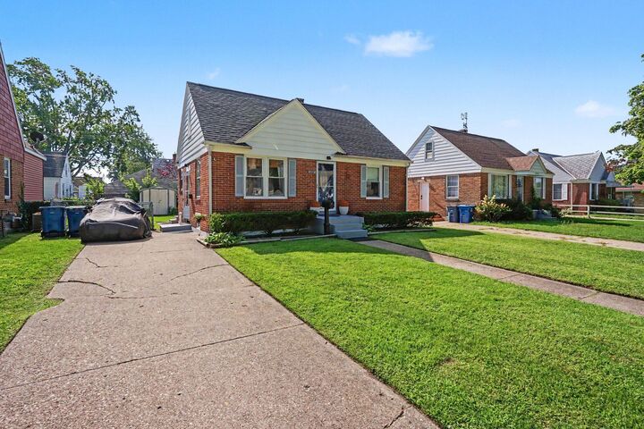 Property Photo:  3002 Dawes Road  MI 49441 