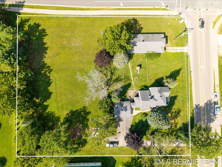 Property Photo: 3185 104th Avenue MI 49464