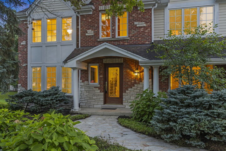 Property Photo:  1533 Heatherton Court  IL 60563 