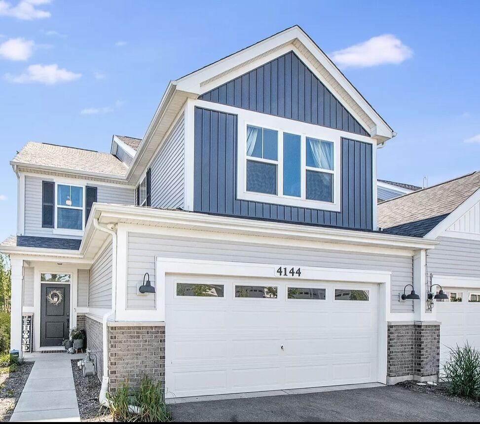 Property Photo: 4144 Calder Lane IL 60504