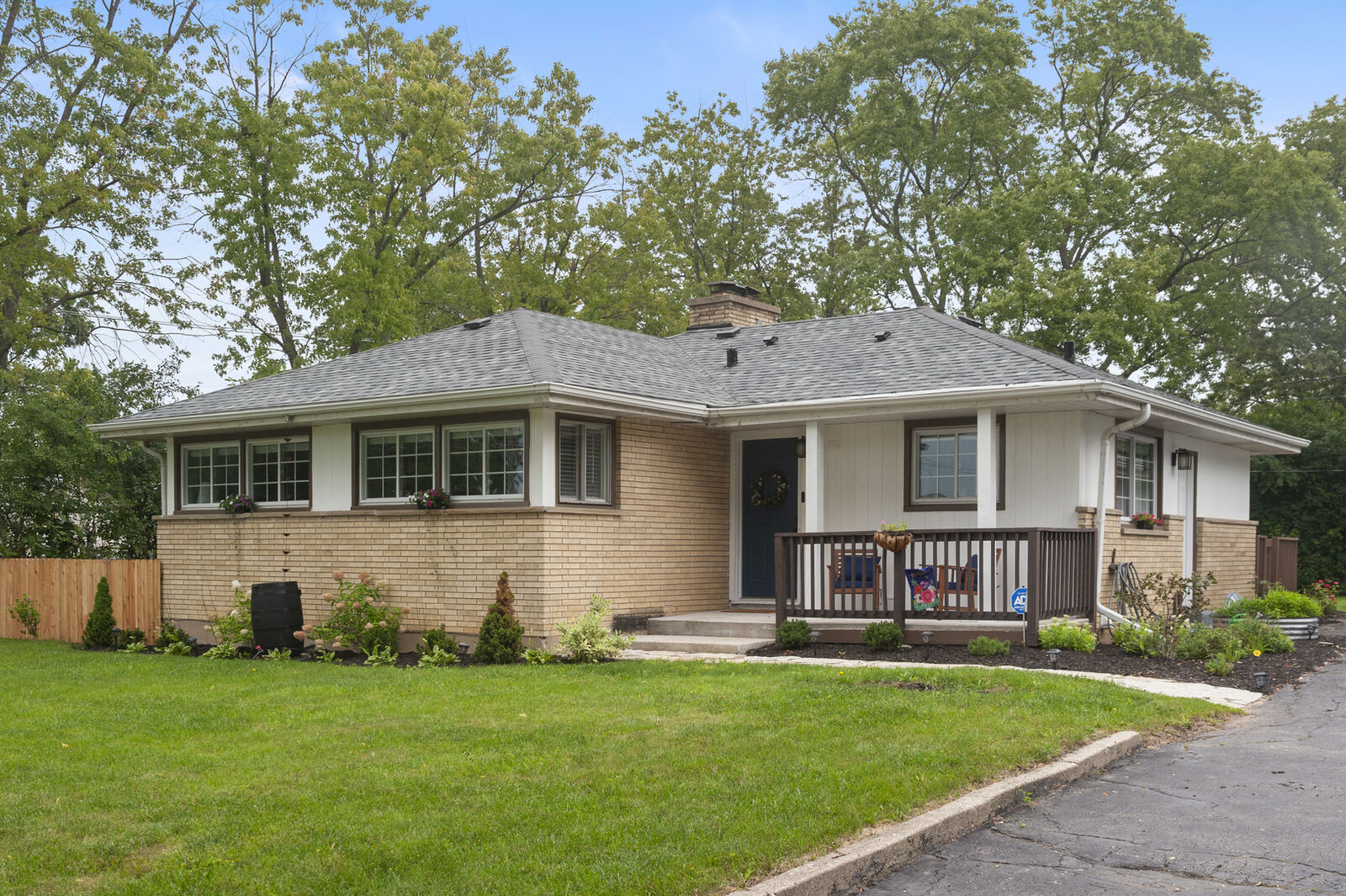 Property Photo:  1801 Joppa Avenue  IL 60099 