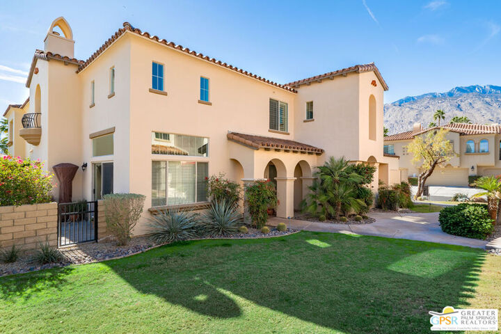 Property Photo:  324 Ameno Drive  CA 92262 