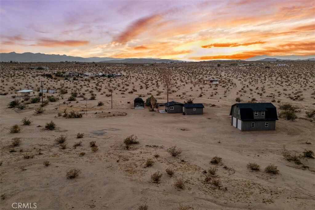 Property Photo: 70424 Cielito CA 92277