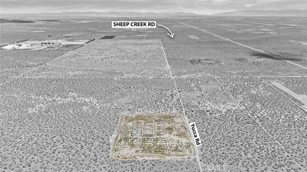 Property Photo: 3050 Yucca CA 92301