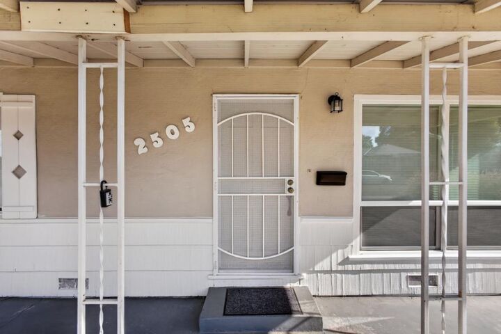 Property Photo: 2505 23rd Avenue CA 95820