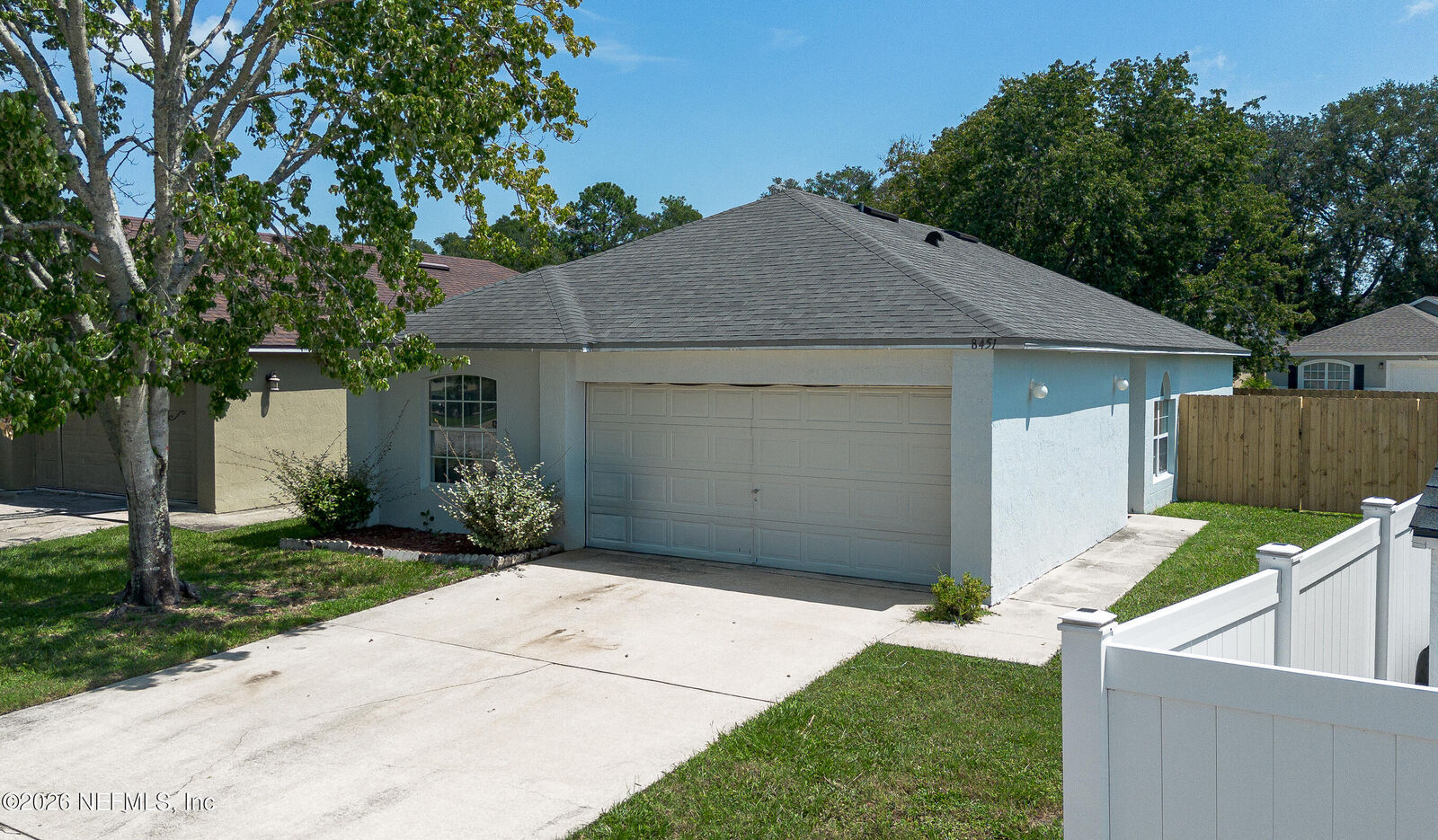 Property Photo:  8451 Oak Crossing Drive W  FL 32244 