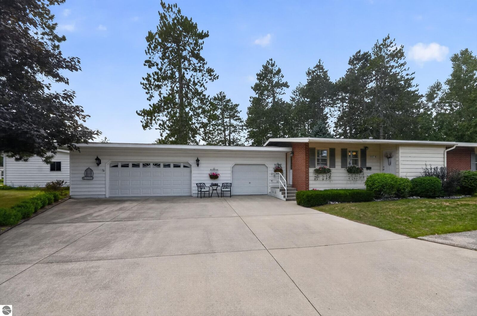Property Photo: 8717 A Pennsylvania Street MI 48750