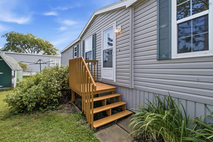 Property Photo:  22 Davis Drive  NS B0N 1Z0 