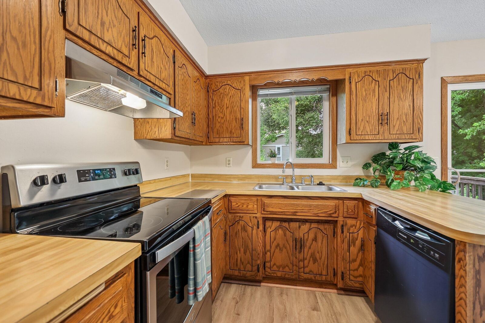 Property Photo: 13008 Oliver Avenue S MN 55337