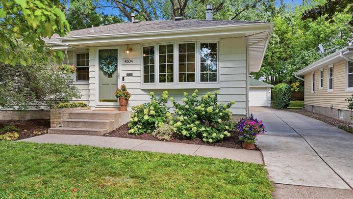 Property Photo: 4504 Halifax Avenue N MN 55422
