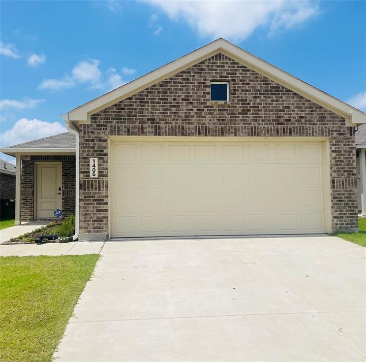Property Photo:  1405 Merlin Bluff Street  TX 75126 