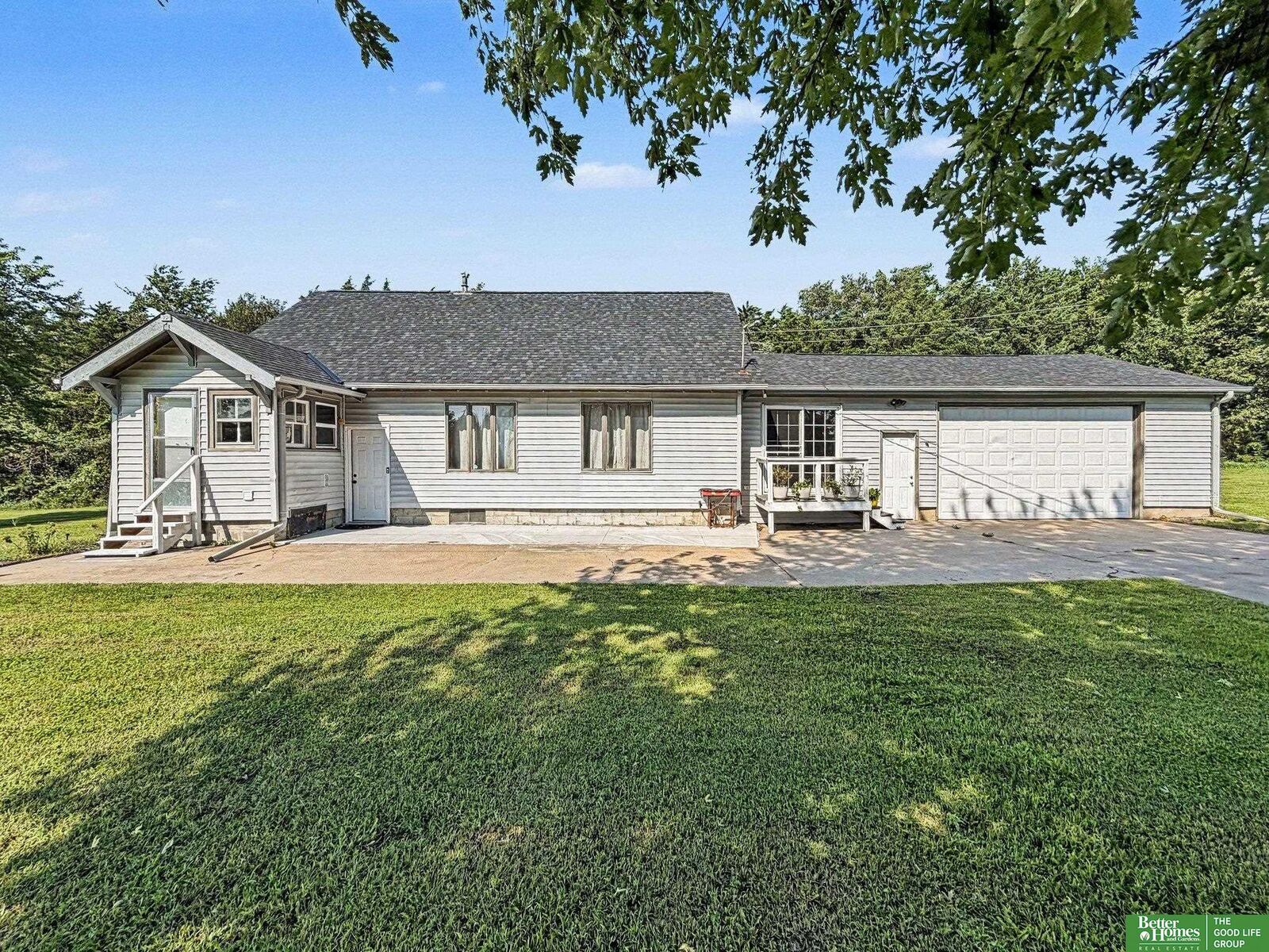 Property Photo:  5042 E Sargent Road  NE 68310 
