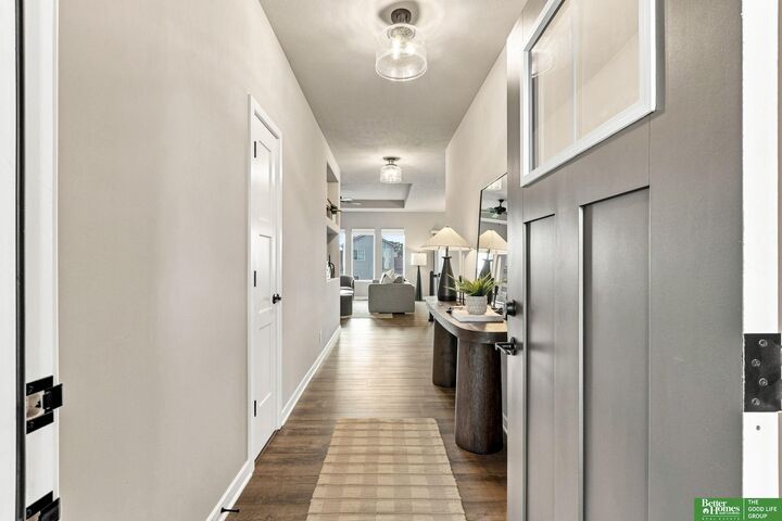 Property Photo: 5402 N 180th Avenue NE 68022